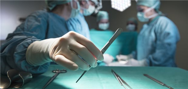 Bei manchen Fachdisziplinen mangelt es bereits an OP-Materialien.
