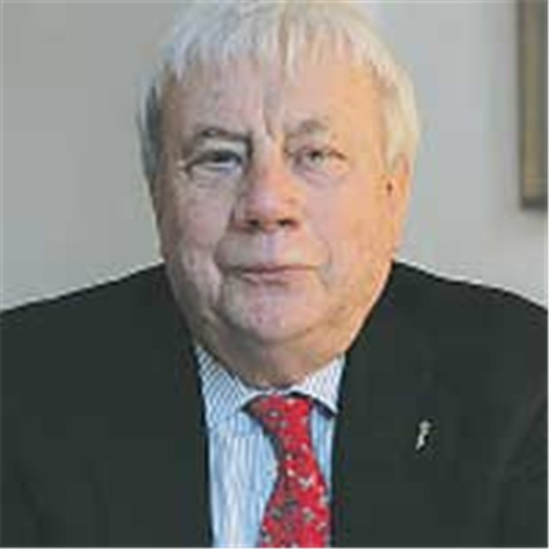 Begründete Sorge um gute Medizin und bei Off Label Use Bei neuen und teuren Arzneimitteln strikt auf die Indikation achten: Dr. Jürgen Bausch, ehemaliger hessischer KV-Chef.