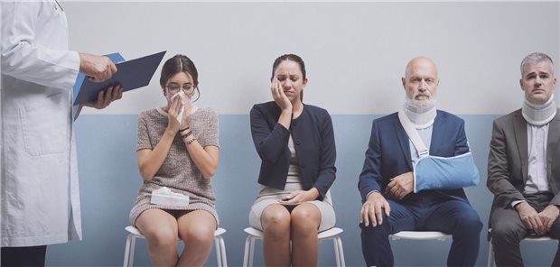 Beim Ausschleichen von Opioiden gehen Betroffene mit Beschwerden seltener zum Hausarzt und häufiger zu Notaufnahmen von Kliniken.