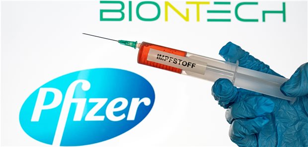 Corona-Impfstoff: Notfall-Zulassung von BioNtech und Pfizer beantragt Beim Wirkstoff BNT162b2 von BioNTech und seinem Entwicklungspartner Pfizer handelt es sich um einen mRNA-Kandidaten. (Symbolbild)