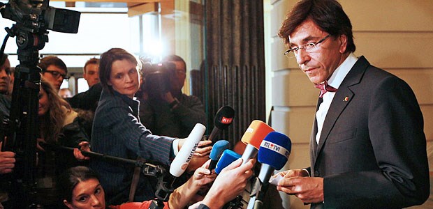 Sterbehilfe auch für Minderjährige? Belgiens Premierminister Elio di Rupo ist für eine Freigabe der aktiven Sterbebegleitung auch für Jugendliche.