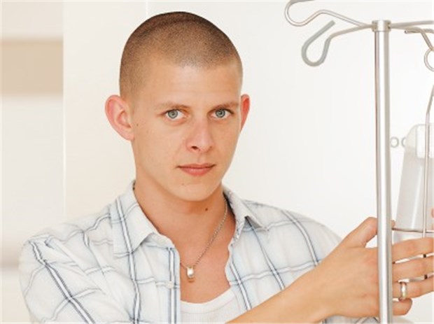 MFA - ein Job nicht nur für Frauen Benjamin Breth arbeitet in einer Praxis mit Schwerpunkt HIV und hat noch viel vor: Er will sich irgendwann als Praxismanager selbstständig machen.