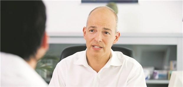 Beratung: Bei HIV-Patienten ist auf die erhöhten Risiken für kardiometabolische Erkrankungen und Osteoporose zu achten.