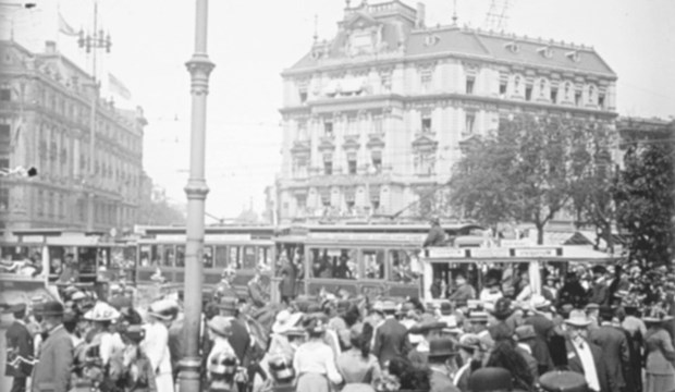Burn-out von anno Tobak Berlin, Potsdamer Platz 1913: Schon damals bestimmte Hektik den Alltag vieler Menschen .