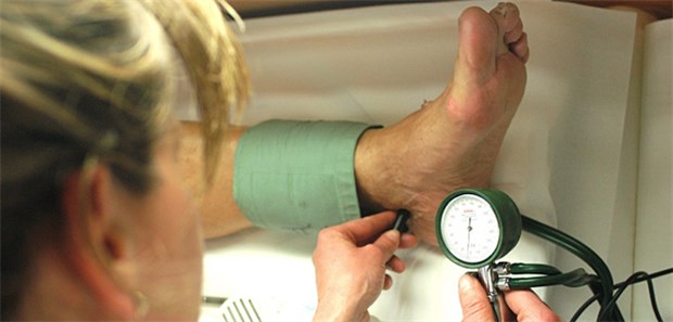 'Die Kombination ist die Lösung!' Bestimmung des Knöchel-Arm-Indexes: Liegt bei dem Patienten eine PAVK vor?