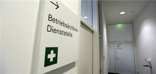 Betriebsärzte als Ressorurce für die Prävention verstehen. Darauf drängt BKK-Dachverbands-Chef Franz Knieps.