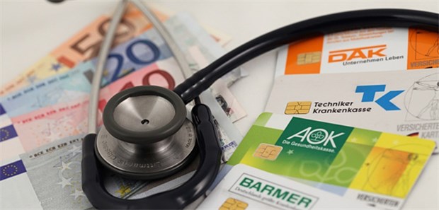 Krankenkassen machen 598 Millionen Euro Überschuss Krankenkassen machen 598 Millionen Euro Überschuss