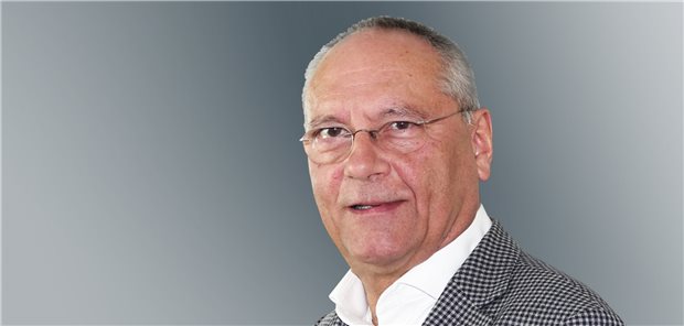 Langstreckenlauf mit Hürden