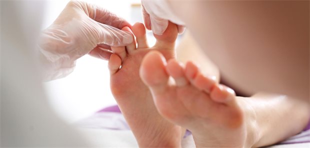 Welche Rolle spielen Biofilme bei Therapieversagen und Rückfällen? Welche Rolle spielen Biofilme bei Therapieversagen und Rückfällen?