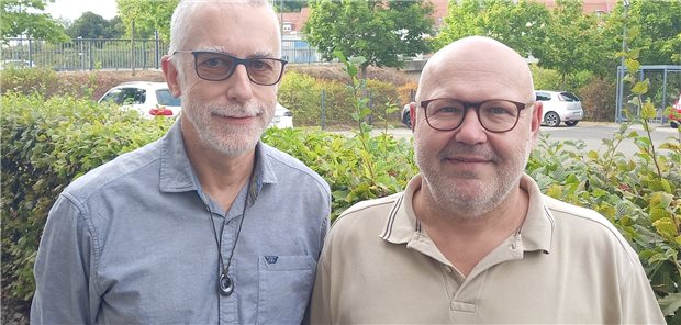 Zwei neue Köpfe stehen der Vertreterversammlung im Saarland vor Bilden die neue Spitze der Vertreterversammlung im Saarland: Der Internist und Gastroenterologe Dr. Thomas Stolz (Vorsitzender) und der Hausarzt Thomas Rehlinger (stellvertretender Vorsitzender).