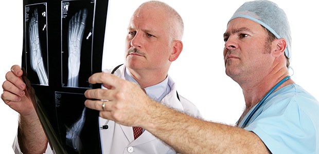 Eckpunkte für Spezialärzte noch im Dezember Binnen den nächsten vier Wochen soll sich zeigen, wie die Eckpunkte für die Zusammenarbeit von niedergelassenen Ärzten und den Krankenhäusern im Zuge der Ambulanten Spezialfachärztlichen Versorgung aussehen.