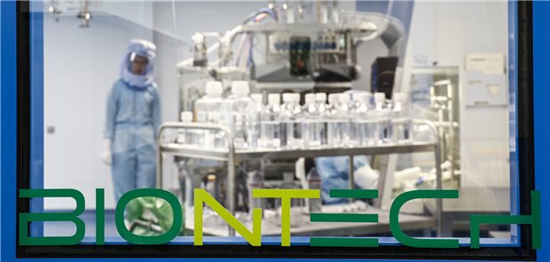 BioNTech kündigt Corona-Impfung für Kinder unter zwölf an BioNTech-Produktionsstätte in Marburg: Bald soll der Corona-Impfstoff des Mainzer Unternehmens auch für Kinder unter zwölf Jahren hergestellt werden.