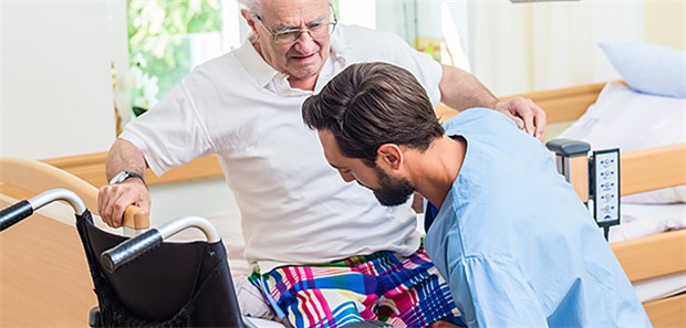 Altenpflege droht personeller Kollaps Bis 2030 werden den Berechnungen zufolge rund 720.000 Pflegeprofis benötigt.