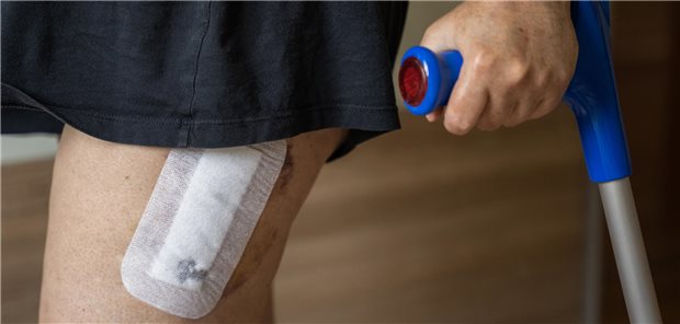 Bis zu 76 Prozent der Patientinnen und Patienten erleben nach einer Hüftfraktur trotz rehabilitativer Maßnahmen funktionelle Einschränkungen.