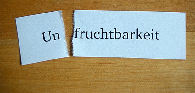 Testosteron schadet! Bleibt der Kinderwunsch unerfüllt, gilt es die richtigen Fragen zu stellen, um der Ursache für eine mögliche Unfruchtbarkeit auf die Spur zu kommen.