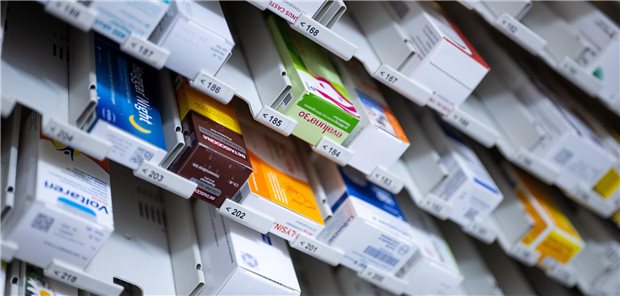 Medikamente in einer Apotheke