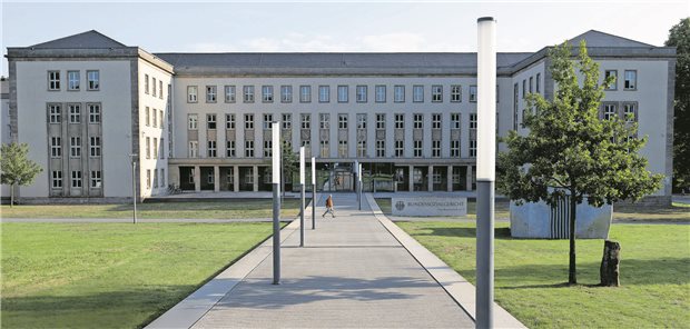 Blick auf das Bundessozialgericht in Kassel: Am 6. März könnte hier ein wichtiges TI-Urteil für Vertragsärzte fallen.
