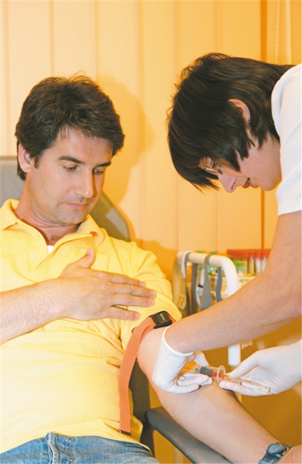 "Hepatitis B? Am besten testen!" - zum Welt-Hepatitis-Tag 19. Mai Blutabnahme geht schnell, ein GPT-Test kostet wenig.