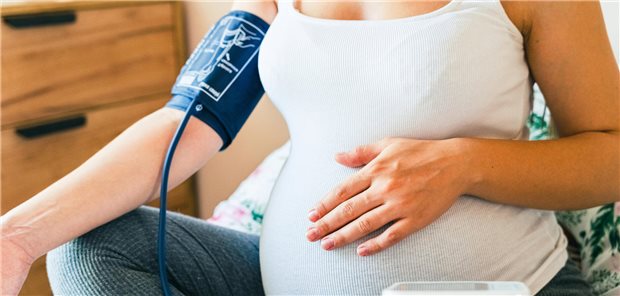 Blutdruckkontrolle: In der Schwangerschaft ein sinnvolles To-do.