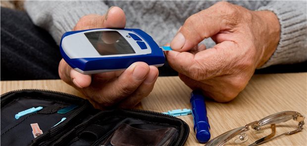 Blutzucker im Lot? Das ist offenbar auch für die kognitive Gesundheit wichtig.