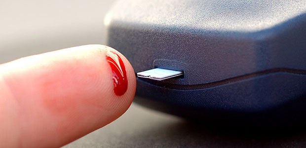 Zuckerkranker Osten Blutzucker messen: Laut Barmer GEK weisen Sachsen, Sachsen-Anhalt und Brandenburg die höchsten Diabetes-Raten auf.