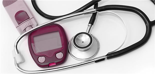 Blutzucker und gleichzeitig die Herzfunktion im Blick behalten: Das ist bei Patientinnen und Patienten mit Diabetes oder Herzinsuffizienz angesagt. Nicht selten liegen beide Erkrankungen gleichzeitig vor.
