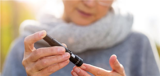 „Gut eingestellte Diabetiker haben kein erhöhtes Infektionsrisiko mit SARS-CoV-2“ Blutzuckerkontrolle: Mit einem ausgeglichenen Stoffwechsel ist das Risiko für Komplikationen bei Infektionen reduziert.
