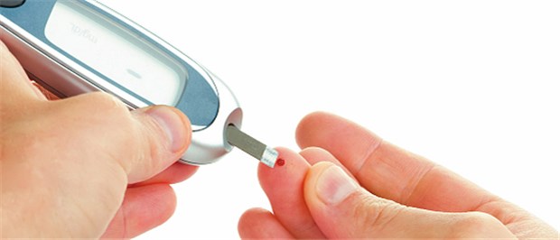 Blutzuckerkontrolle ist eine Voraussetzung für eine langfristig gute Therapie.