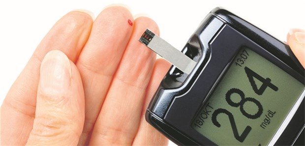 Aufgabe der neuen Regierung: Konsequente Strategie gegen die Diabetes-Epidemie Blutzuckermessung: Management der Werte ist ein Ziel der digitalen Transformation.