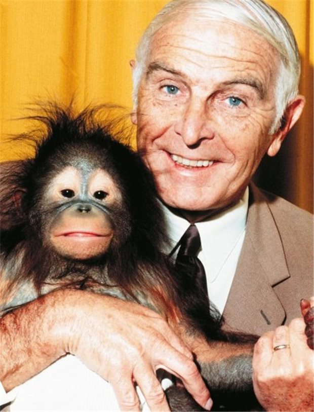 Naturschützer und Medienstar mit bewegtem Leben Brachte die Tiere aus fremden Ländern ins deutsche Fernsehen: Bernhard Grzimek im Jahr 1971.