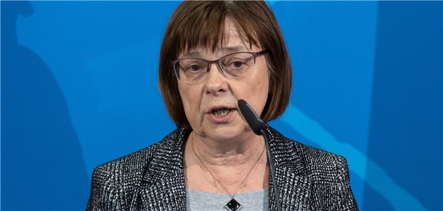 Gezerre um Stettiner Ärzte geht weiter Brandenburgs Gesundheitsministerin Ursula Nonnemacher kann noch keine Lösung zu Stettiner Ärzten verkünden.