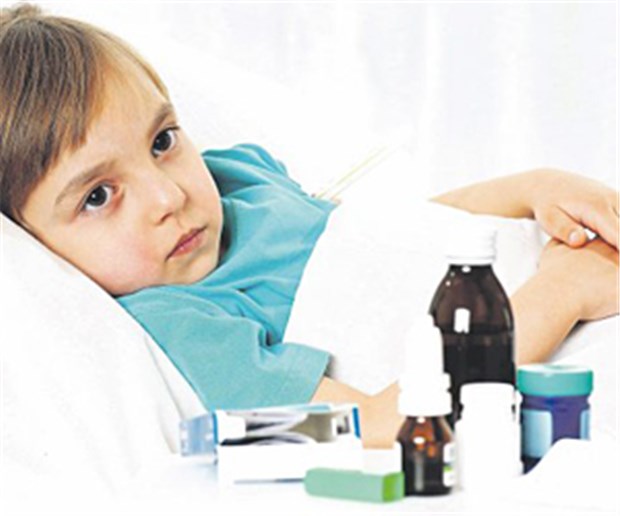M. Crohn beim Kind: Liegt's an Antibiotika? Brauchen Kinder ständig Antibiotika, leidet die Darmflora.