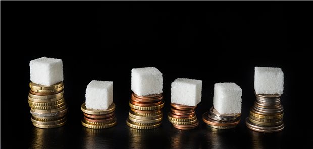 Braucht es eine Zuckersteuer? Professorin Monika Kellerer fordert eine gesunde Mehrwertsteuer, die Süßes teurer und Gesundes billiger macht. 