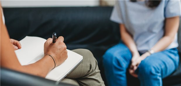 Braucht es mehr psychotherapeutische Behandlungsplätze? Kassen und Therapeutenkammer geben unterschiedliche Einschätzungen ab.