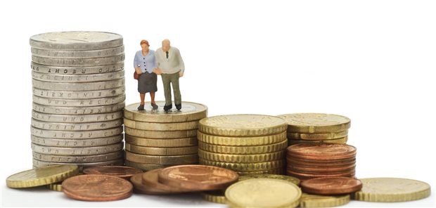 PKV-Verband: Zusätzliche Pflegevorsorge für die meisten Bürger finanzierbar Bürger schätzen die Kostenbelastung einer zusätzlichen Pflegevorsorge auf durchschnittlich 236 Euro pro Monat. Die tatsächlichen Kosten liegen nach einer vom PKV-Verband beauftragten Studie häufig niedriger.