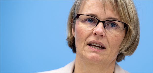 Bildungsministerin gegen Bafög-Öffnung wegen Corona-Krise Bundesbildungsministerin Anja Karliczek bremst Bafög-Vorschläge aus.