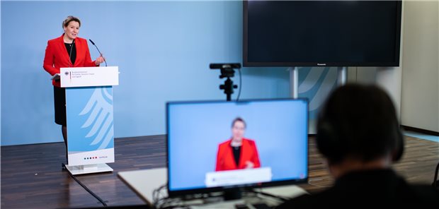 Giffey: Gesundheitliche Lockdown-Folgen für Kinder „gravierend“ Bundesfamilienministerin Franziska Giffey stellte am Mittwoch bei einer Online-Pressekonferenz ihre Vorstellungen zur Öffnung von Kitas und Schulen vor.