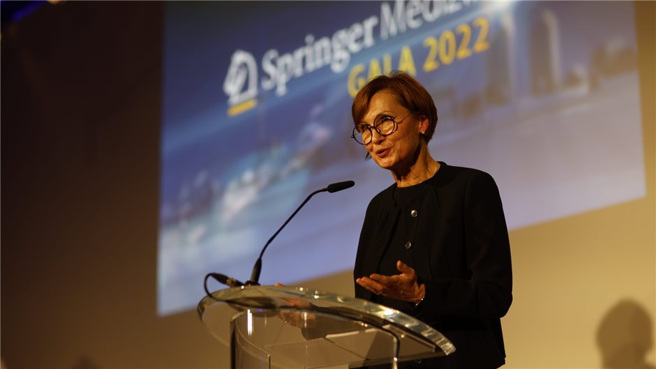 Bundesforschungsministerin Bettina Stark-Watzinger (FDP) forderte bei der Gala, ...