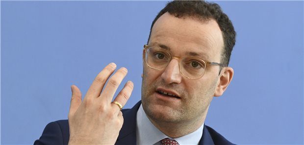 Spahn warnt Kliniken vor Missbrauch der Freihalte-Pauschale Bundesgesundheitsminister Jens Spahn nimmt die Kliniken in die Pflicht.