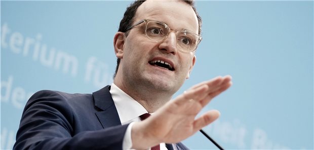 Spahns Köder für mehr Pflege-Nachwuchs Bundesgesundheitsminister Jens Spahn will bessere Rahmenbedingungen für Pflegekräfte schaffen.