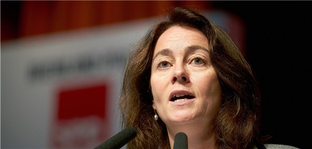 Opposition auf Gegenkurs zum §219a-Kompromiss Bundesjustizministerin Katarina Barley (Archivbild) verteidigte am Freitag im Bundestag den Kompromiss der Koalition zum §219a.