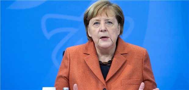 Harter Lockdown startet am 16. Dezember Bundeskanzlerin Angela Merkel (CDU) äußert sich nach der Schaltkonferenz von ihr mit den Ministerpräsidenten der Länder bei einer Pressekonferenz im Bundeskanzleramt zum weiteren Vorgehen in der Corona-Krise.