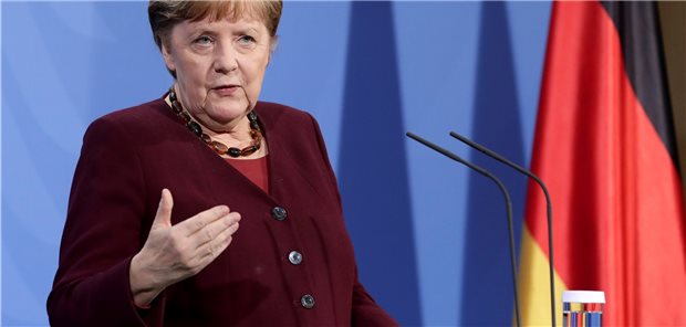 SARS-CoV-2: Hausärzte sollen nun schon ab 6. April mitimpfen Bundeskanzlerin Angela Merkel (CDU) stellte am Freitagabend die Ergebnisse der Telefonkonferenz mit den Ministerpräsidentinnen und -präsidenten der Länder vor. Die Hausärzte sollen demnach unmittelbar nach Ostern routinemäßig in die Corona-Impfungen einsteigen.