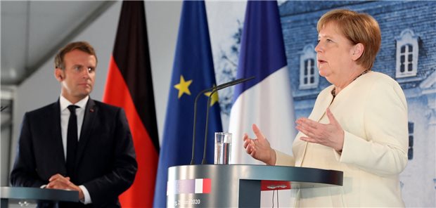 EU: Gesundheitspolitik wird Gemeinschaftsaufgabe Bundeskanzlerin Angela Merkel und Frankreichs Präsident Emmanuel Macron am Montag in Meseberg bei Berlin.