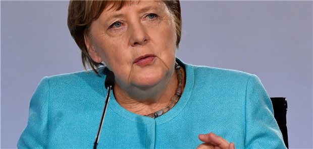 Saftige Finanzspritzen für ÖGD und Kliniken Bundeskanzlerin Angela Merkel verkündet auf einer Pressekonferenz die Inhalte des Konjunkturpakets.