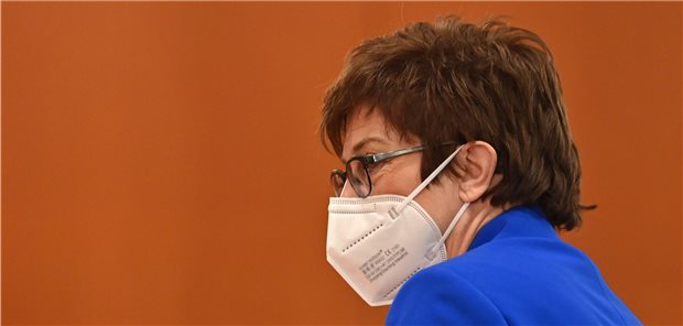 SpiFA: Finger weg vom Sanitätsdienst der Bundeswehr! Bundesverteidigungsministerin Annegret Kramp-Karrenbauer (CDU) hat bei der Reform der Bundeswehr offenbar auch den Sanitätsdienst im Blick.