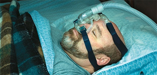 Jeder Zweite hat Depressionen und Ängste CPAP kann Patienten mit Schlafapnoe helfen.