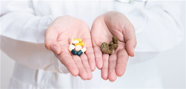 Cannabis statt Tabletten: Ein ADHS-Patient konnte mit dem Argument einer Pillenphobie keine Genehmigung zur THC-Medizin erwirken.