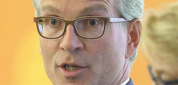 "Die Patientinnen wollen kämpfen!" Carl Janssen, Leiter Pfizer Oncology Deutschland.