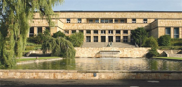 Casinogebäude am Campus Westend der Universität Frankfurt: Hier treffen sich am Samstag, dem 29. Oktober, Ärzte, die an Privatmedizin interessiert sind, zum Tag der Privatmedizin.